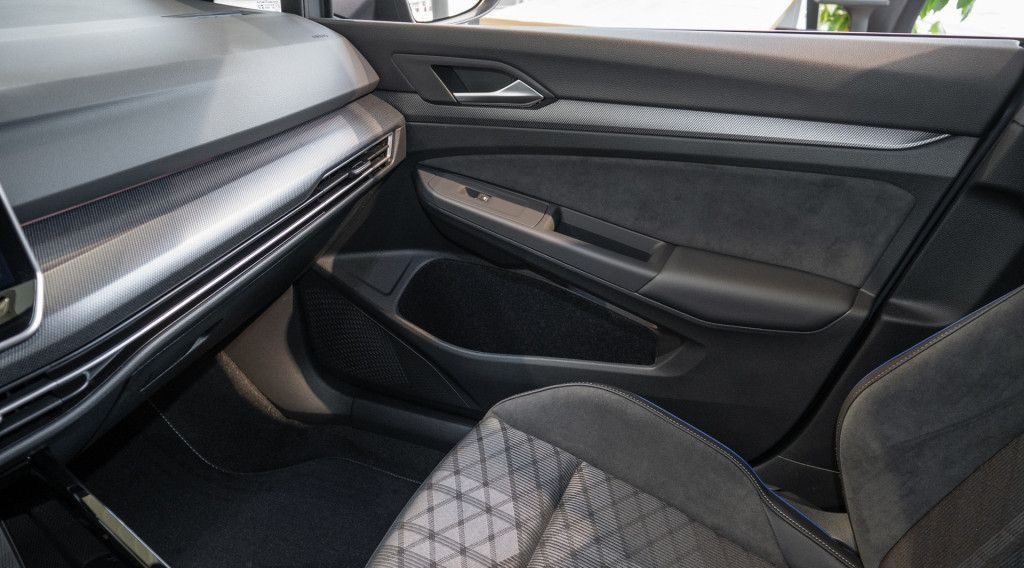 Volkswagen Golf Variant 1,5 l eTSI DSG R-Line Navi Kamera foto 15