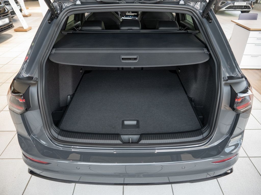 Volkswagen Golf Variant 1,5 l eTSI DSG R-Line Navi Kamera foto 19