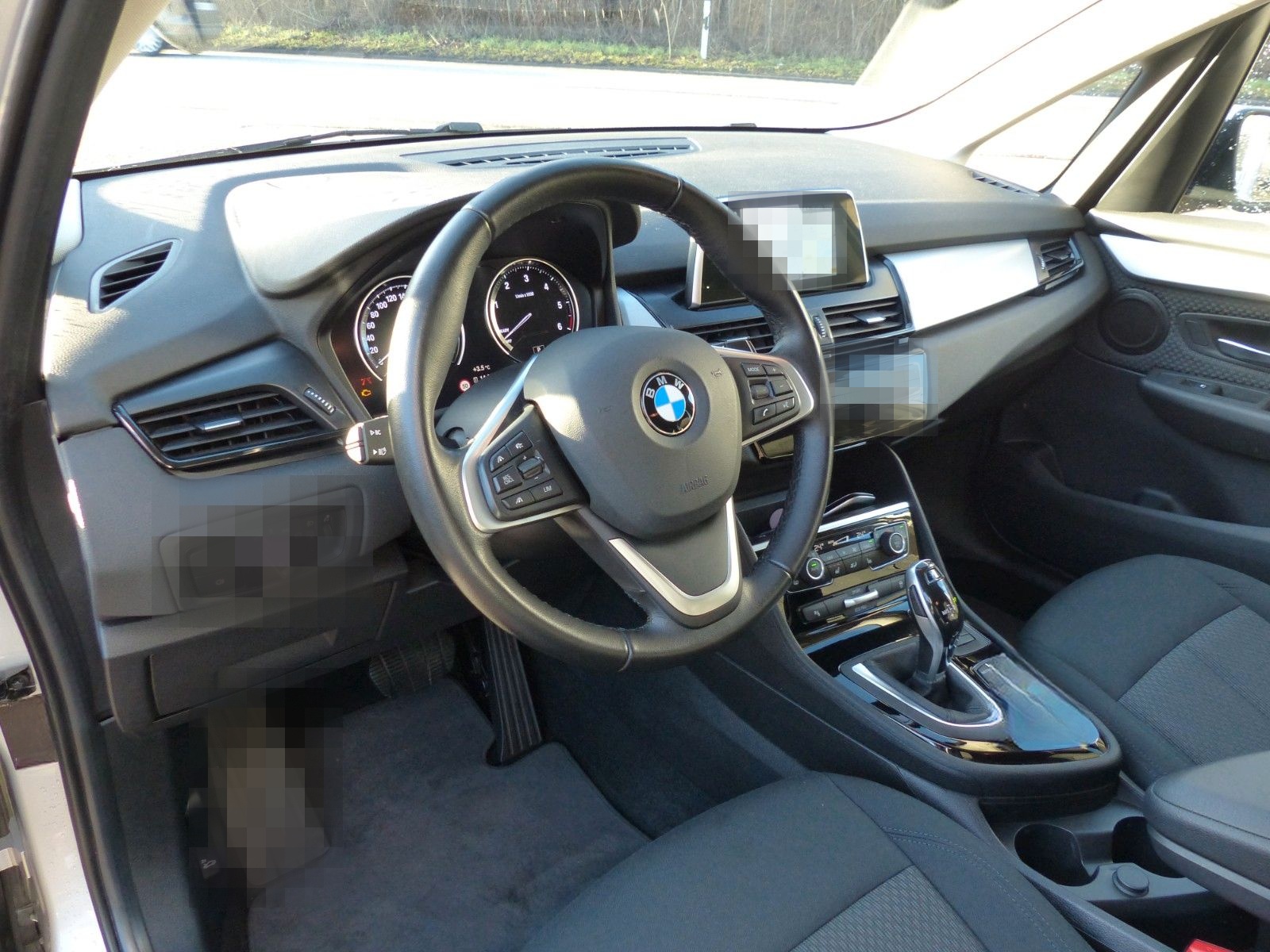 BMW 218d Active Tourer Aut., Navi, LED, RFK, DAB uvm foto 11
