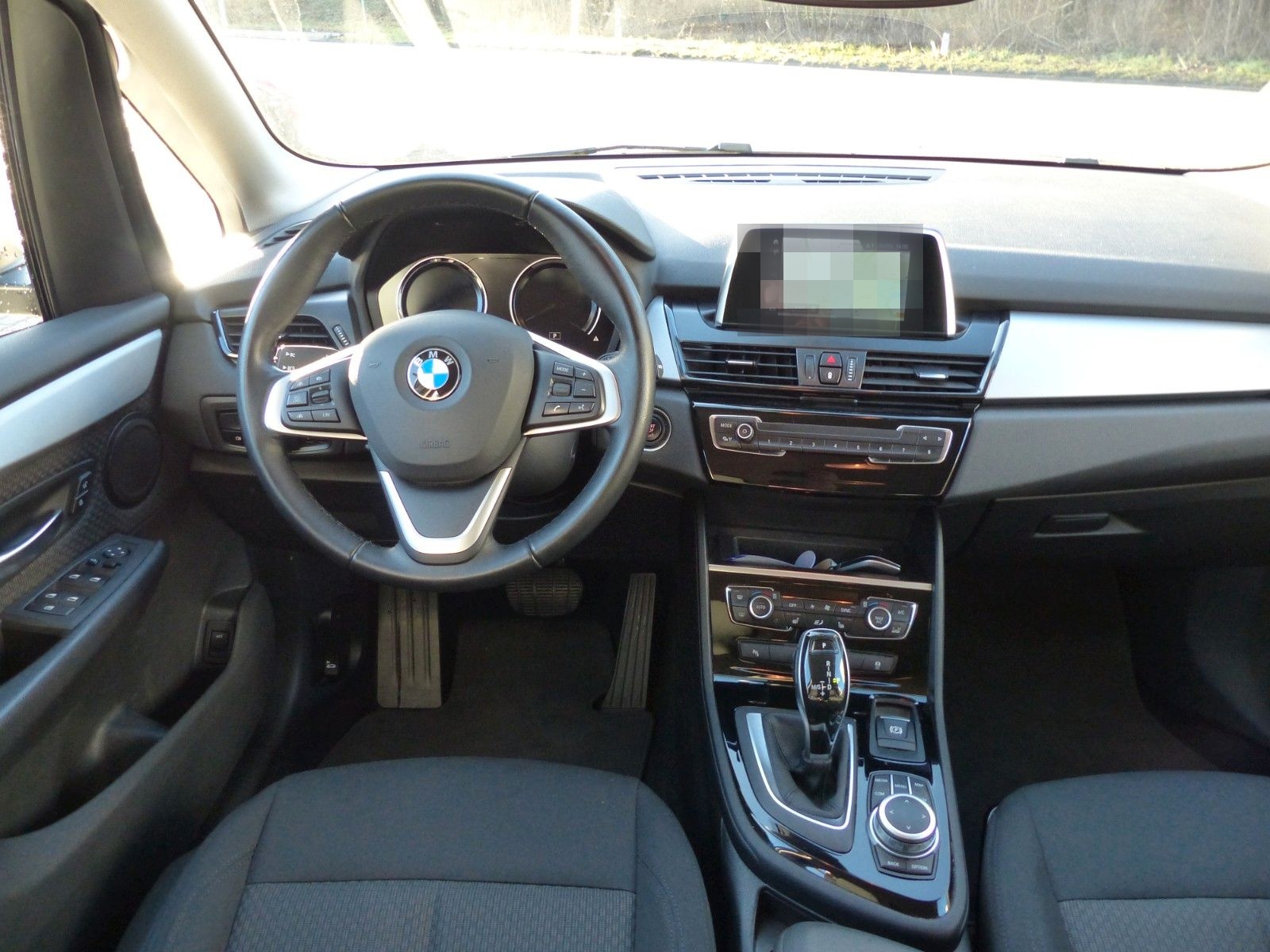 BMW 218d Active Tourer Aut., Navi, LED, RFK, DAB uvm foto 14