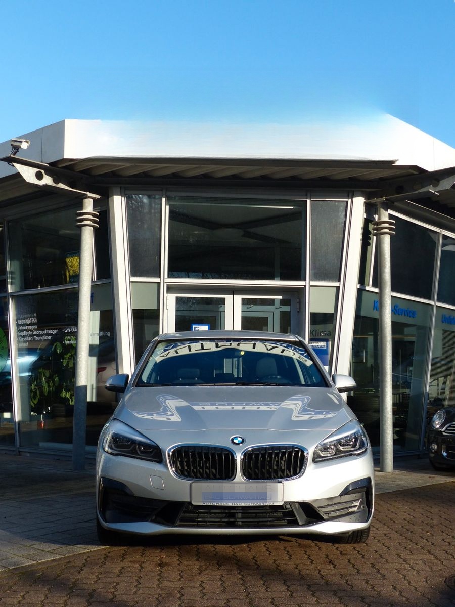 BMW 218d Active Tourer Aut., Navi, LED, RFK, DAB uvm foto 3