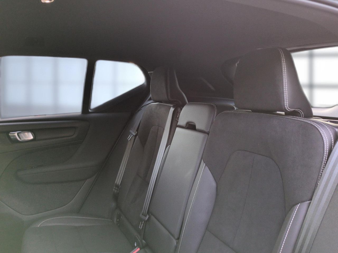 Volvo XC 40 R Design 2WD foto 16