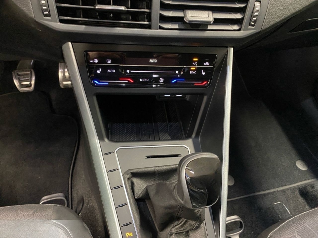 Volkswagen Polo 1.0 Goal KLIMA APP CONNECT PDC LM FELGEN foto 7