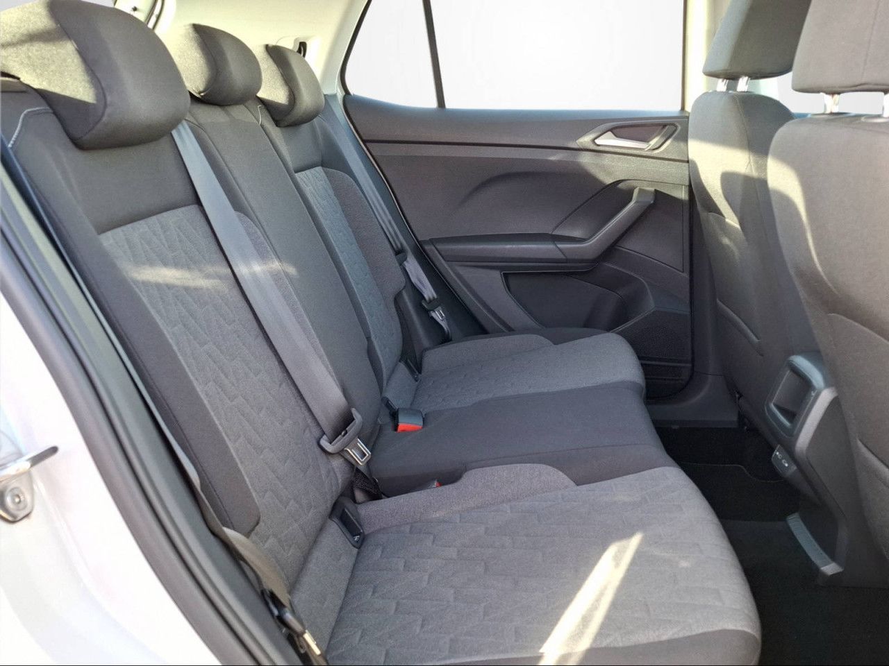 Volkswagen T-CROSS 1.0 TSI LIFE APP+ACC+LED+PDC+SHZ foto 12