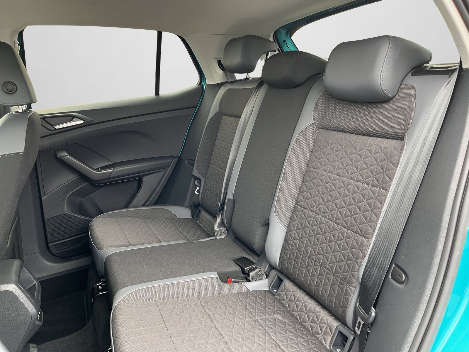 Volkswagen T-Cross STYLE 1.0 TSI LED IQ.DRIVE ACC REAR VIEW foto 15