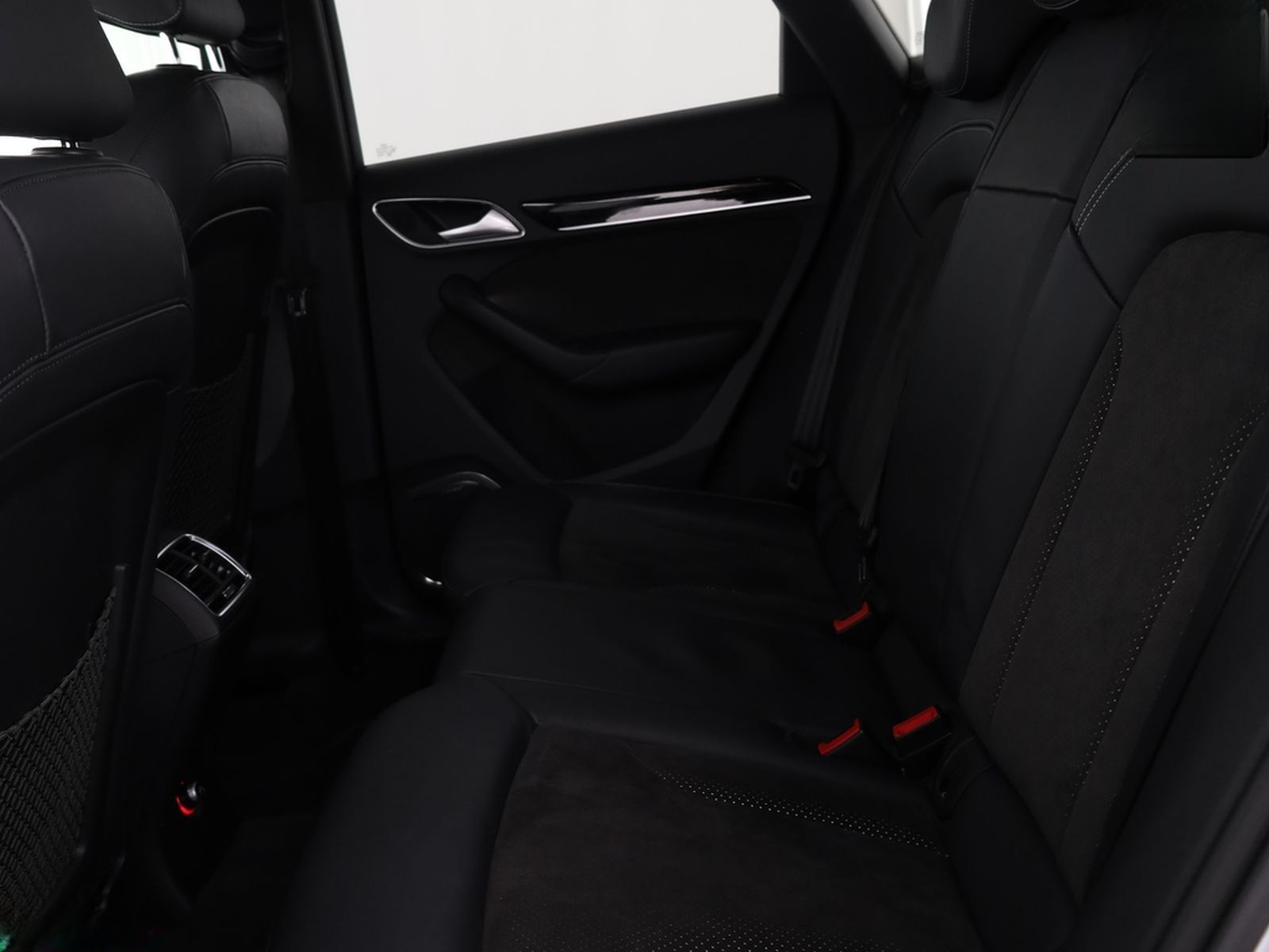 Audi Q3 2.0 TFSI qu S Line COMPETITION,BOSE,1.HD,20Z foto 11