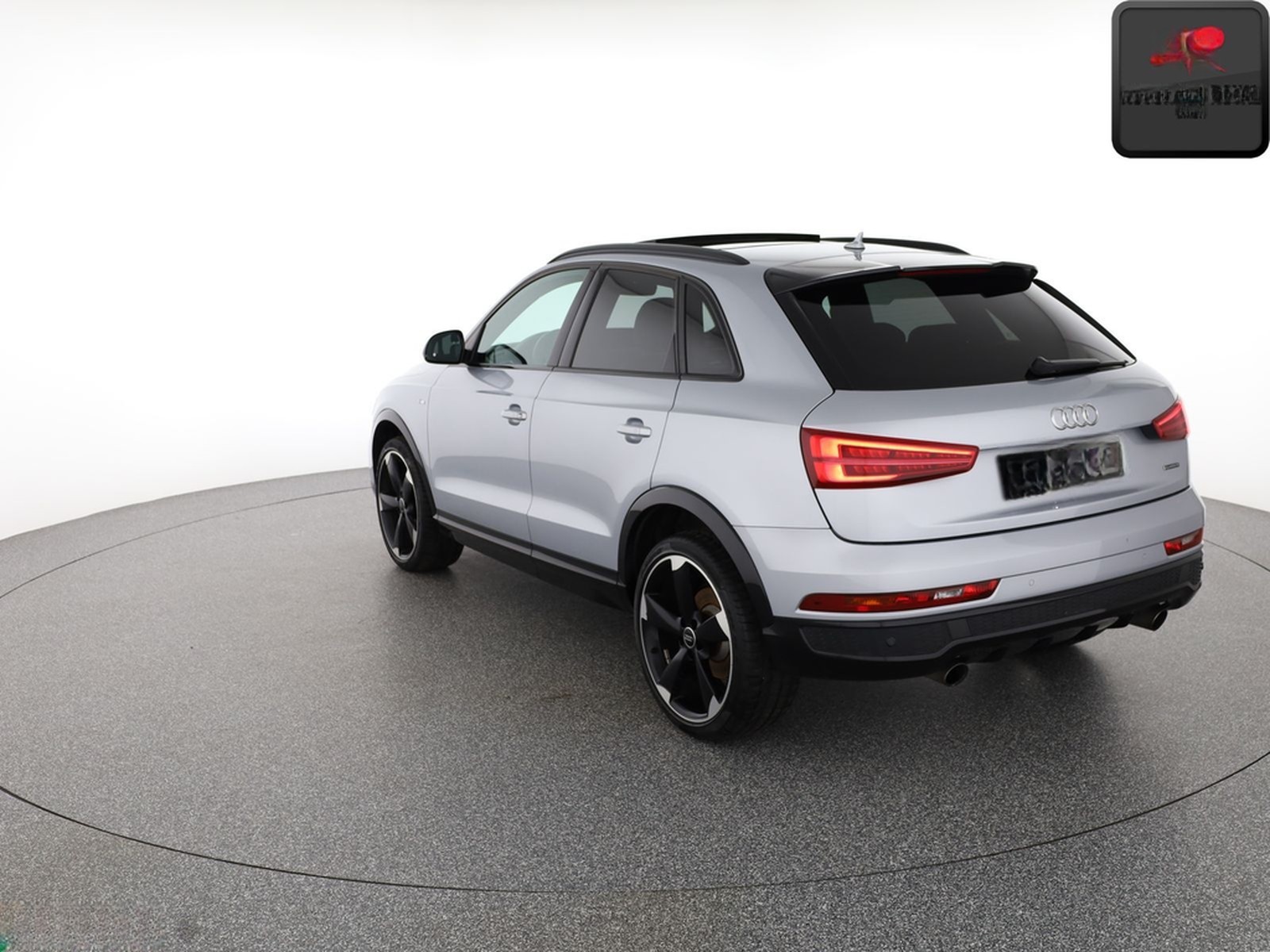Audi Q3 2.0 TFSI qu S Line COMPETITION,BOSE,1.HD,20Z foto 3