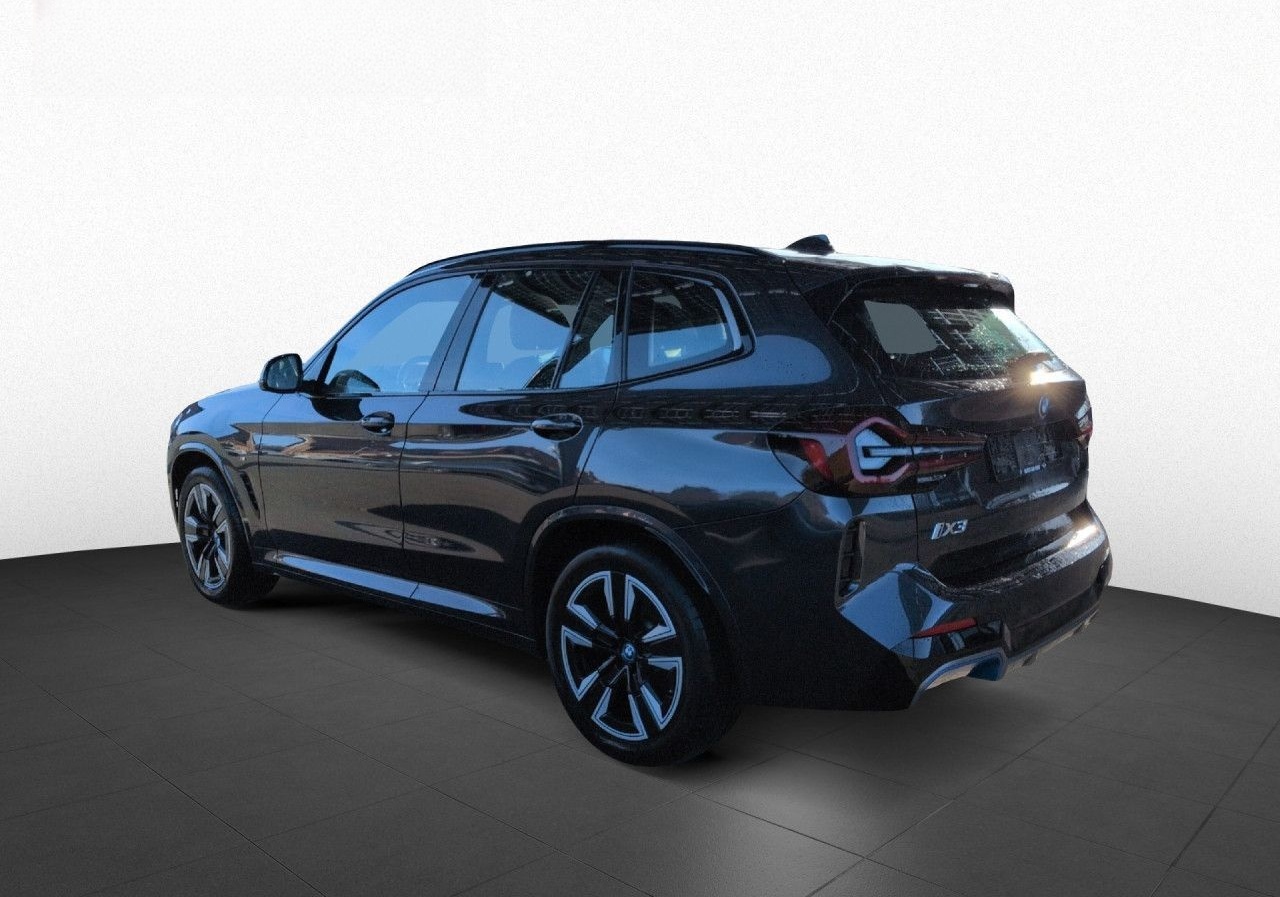 BMW iX3 M Sport Adap.LED LCProf MEM DA Prof Pano foto 9