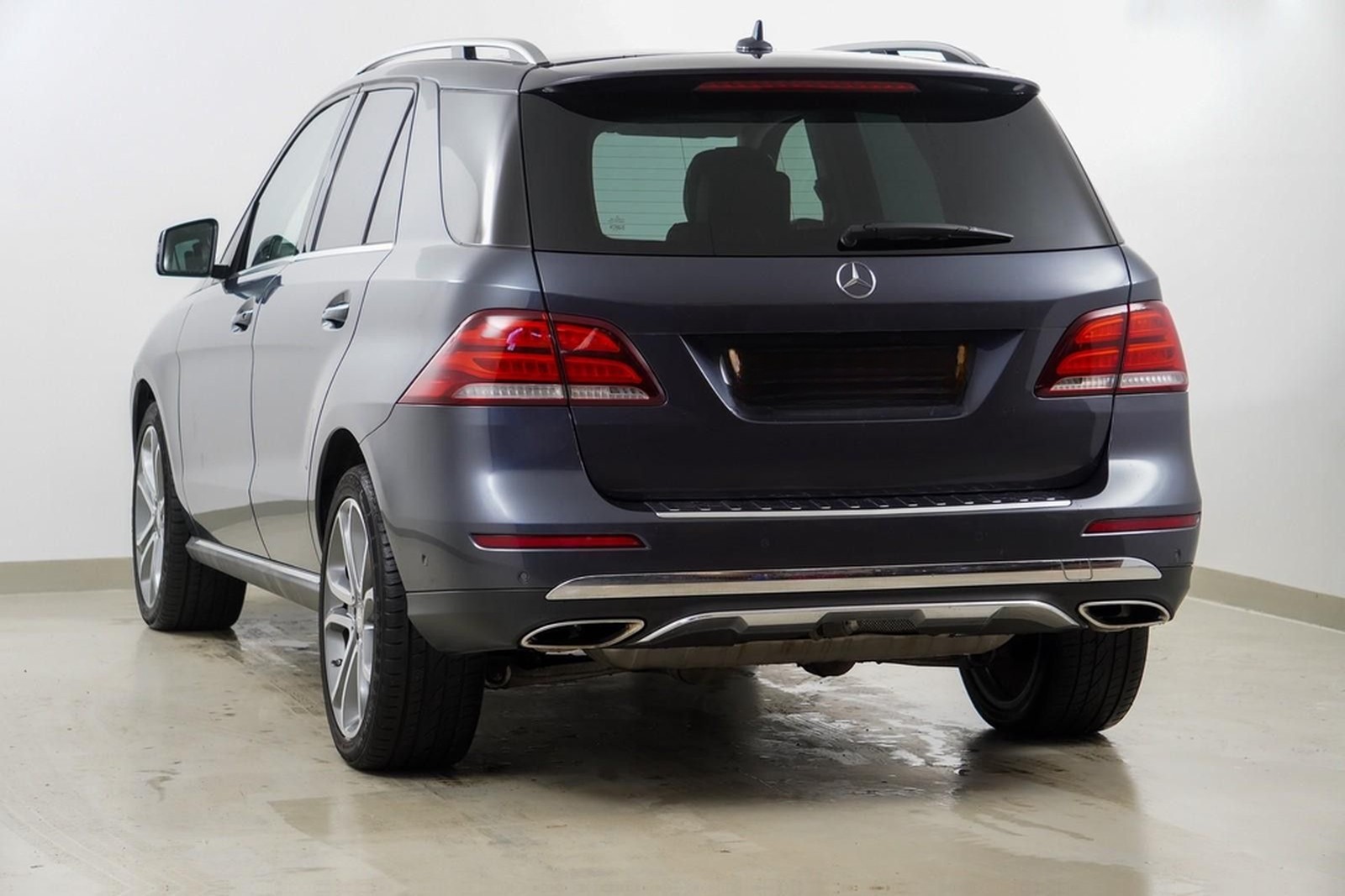 Mercedes-Benz GLE 500 4M B&O Off-Road 3*TV Designo Keyles Pano foto 4