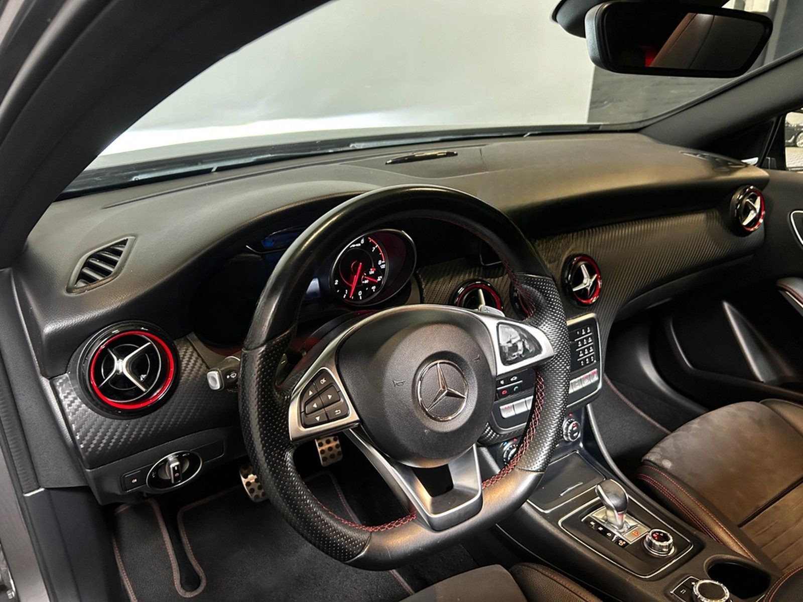 Mercedes-Benz A45 AMG 4Matic *Night-Pano-Alcantara-H&K* foto 12
