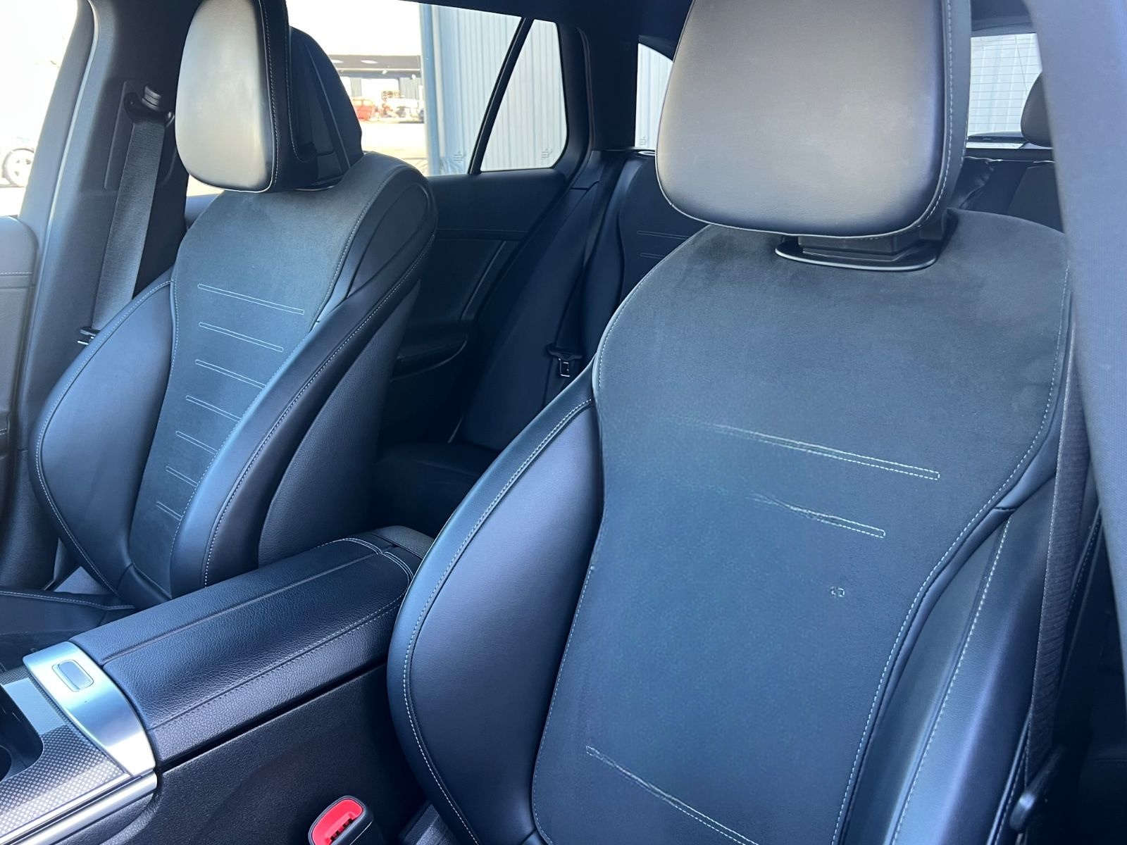 Mercedes-Benz C 220d *AMG-LINE*ALCANTARA*NAVI*LED*PDC* foto 24