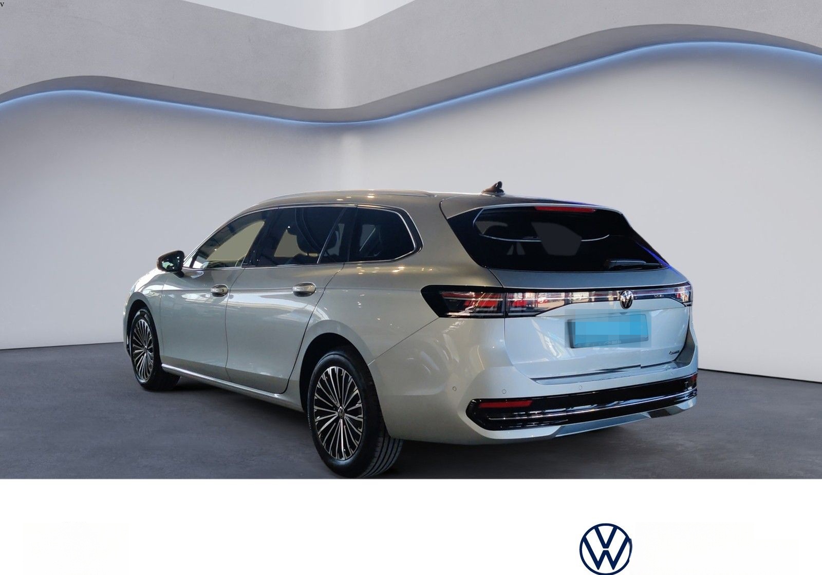Volkswagen Passat Variant 2.0 TDI Elegance 4MOTION DSG PANO foto 4