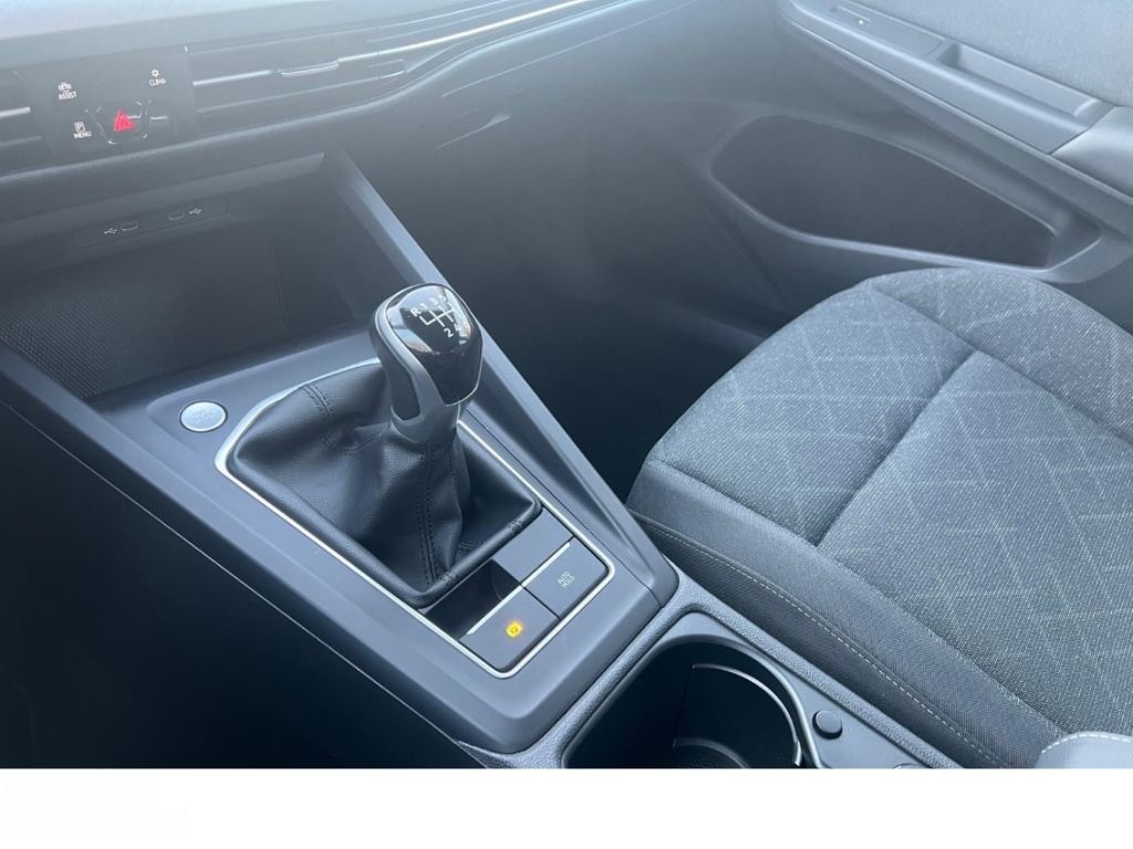 Volkswagen Golf 1.5 TSI Life NAVI KAM LED SHZ PDC LM foto 13