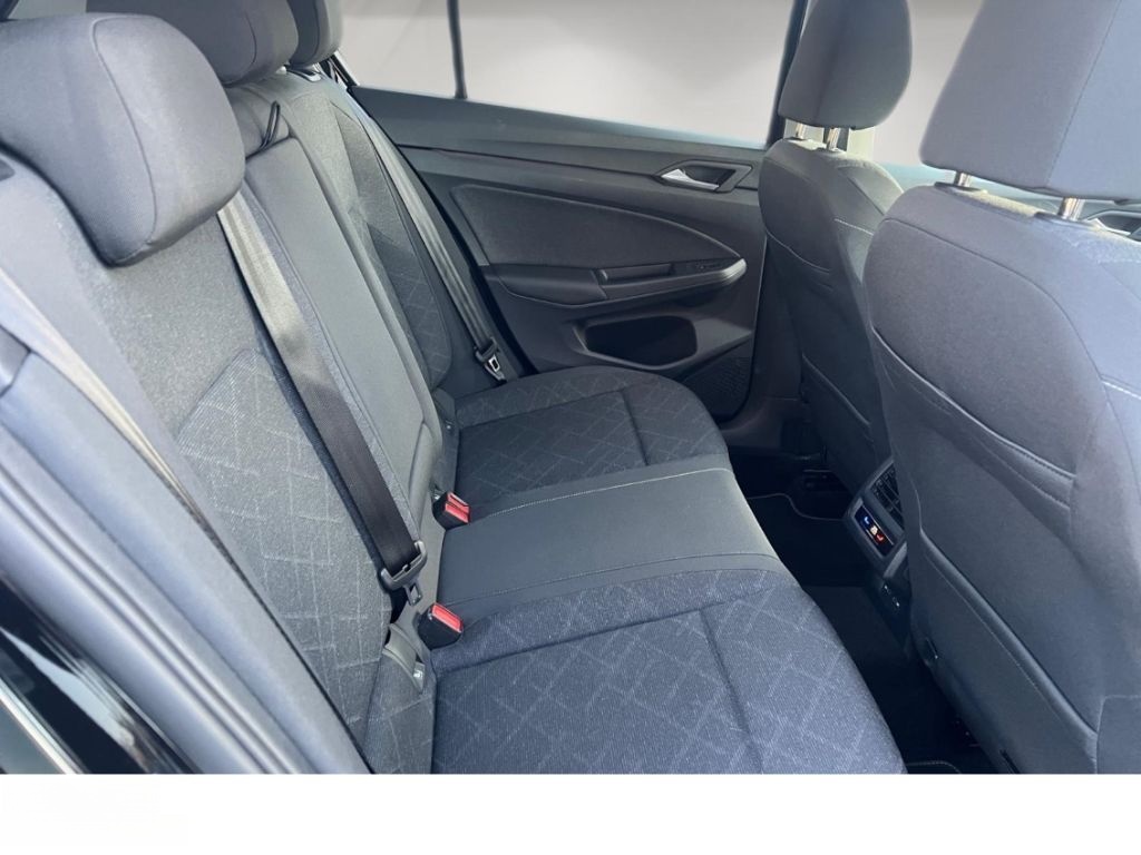Volkswagen Golf 1.5 TSI Life NAVI KAM LED SHZ PDC LM foto 7