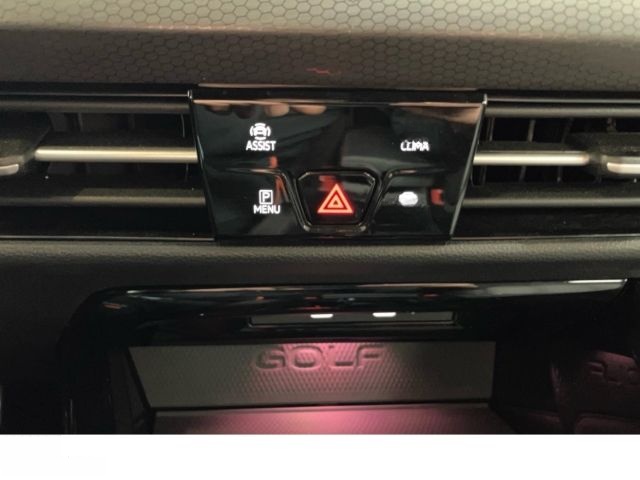 Volkswagen Golf GTI VIII 2.0 TSI DSG LED PAN CarPlay KAMERA foto 13
