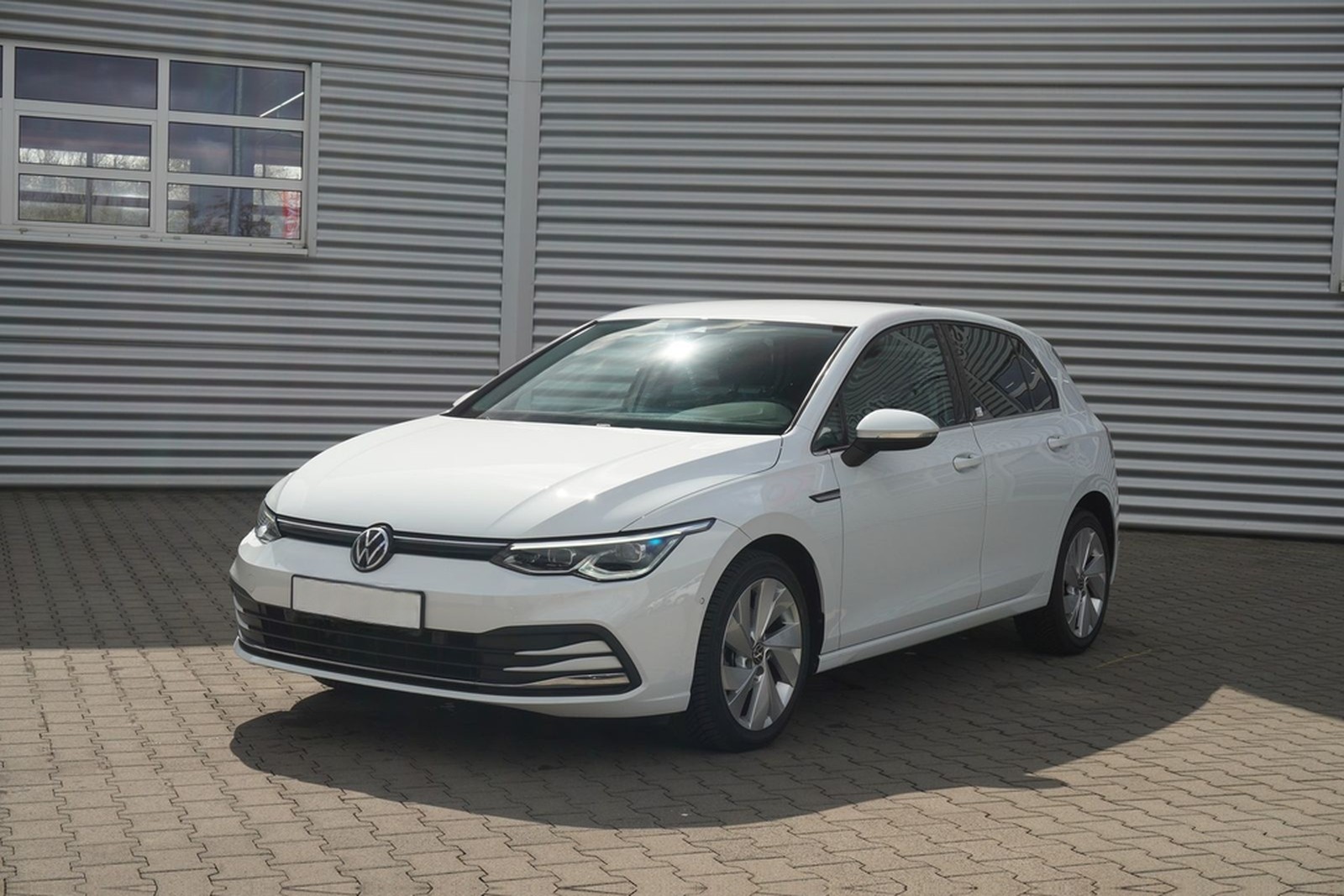 Volkswagen Golf VIII Style 1.5 eTSI DSG LED Navi ACC Kamera foto 2