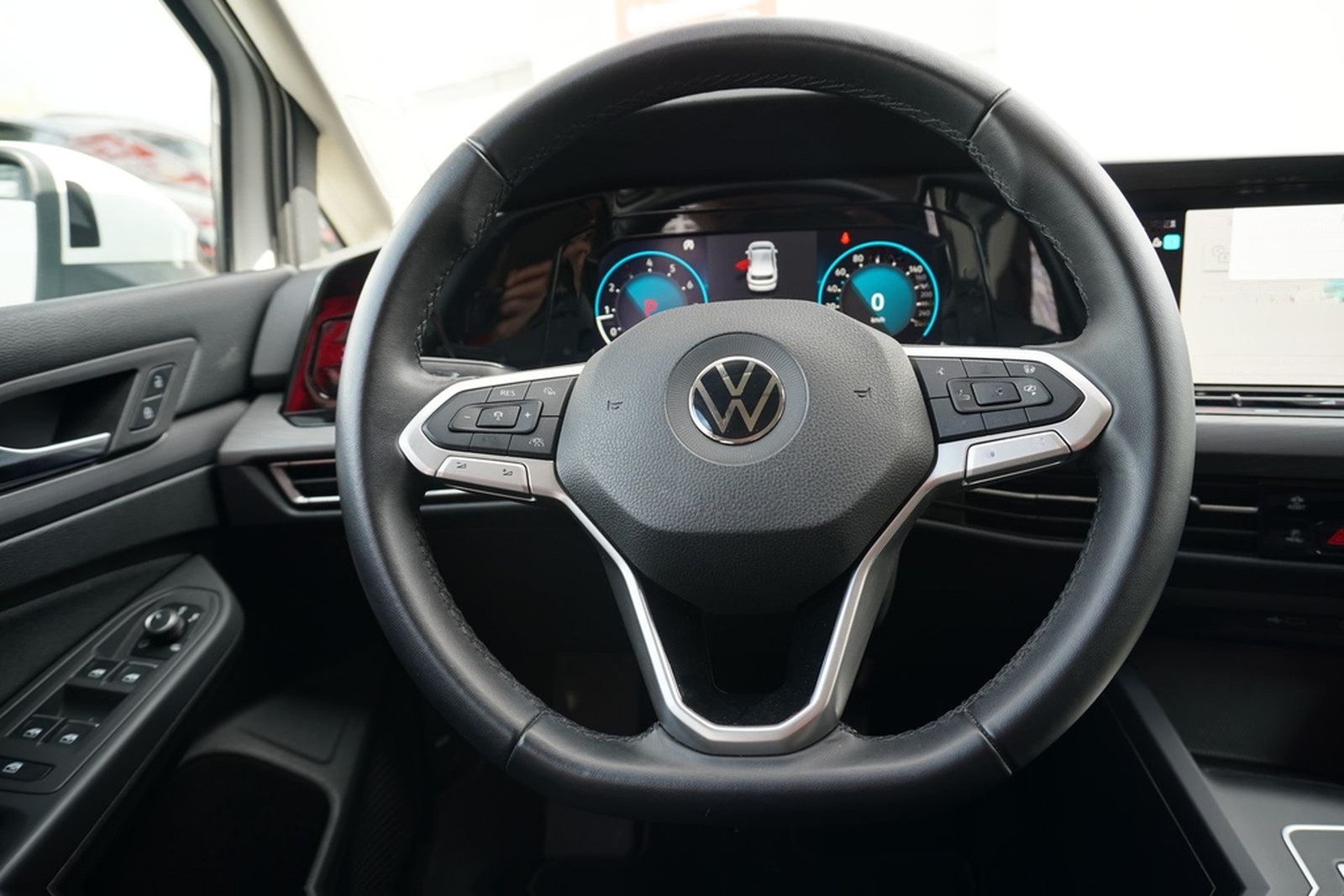 Volkswagen Golf VIII Style 1.5 eTSI DSG LED Navi ACC Kamera foto 13