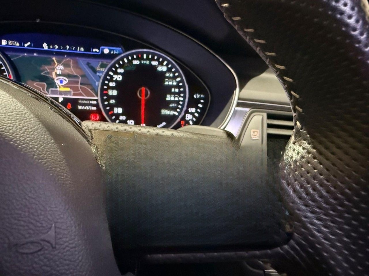 Audi A6 2.0TFSI Avant quattro AHK ACC LED PANO Navi foto 11