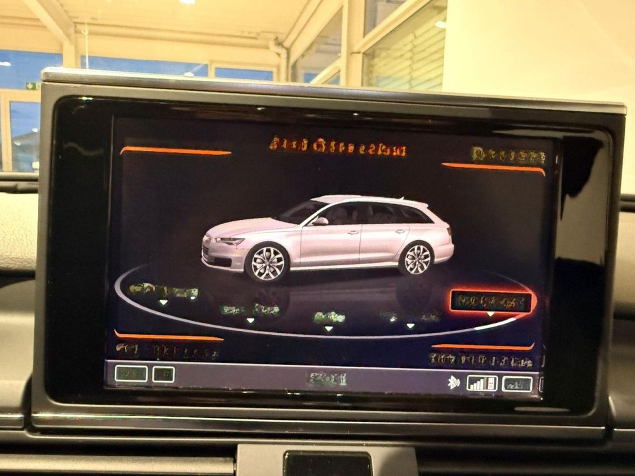 Audi A6 2.0TFSI Avant quattro AHK ACC LED PANO Navi foto 16