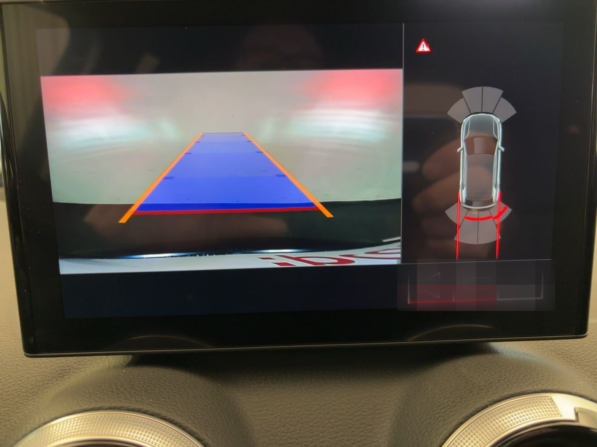 Audi Q2 35 TDI advanced AHZV Kamera LED foto 7