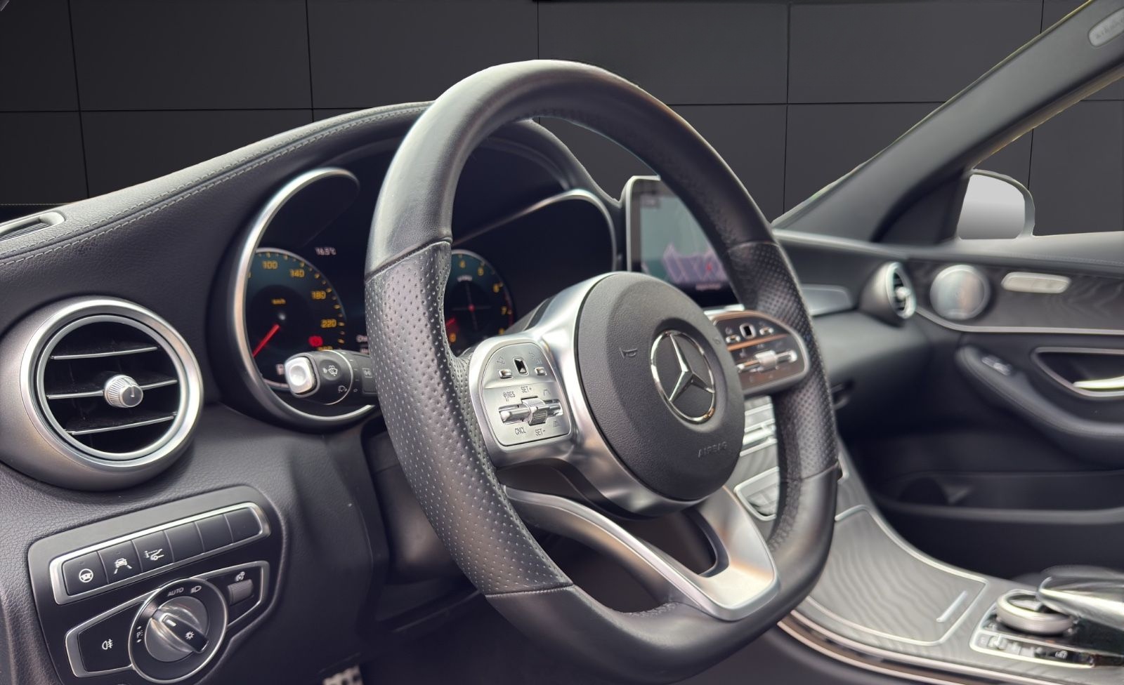 Mercedes-Benz C 400 4Matic AMG Line Widescreen-Facelift foto 11