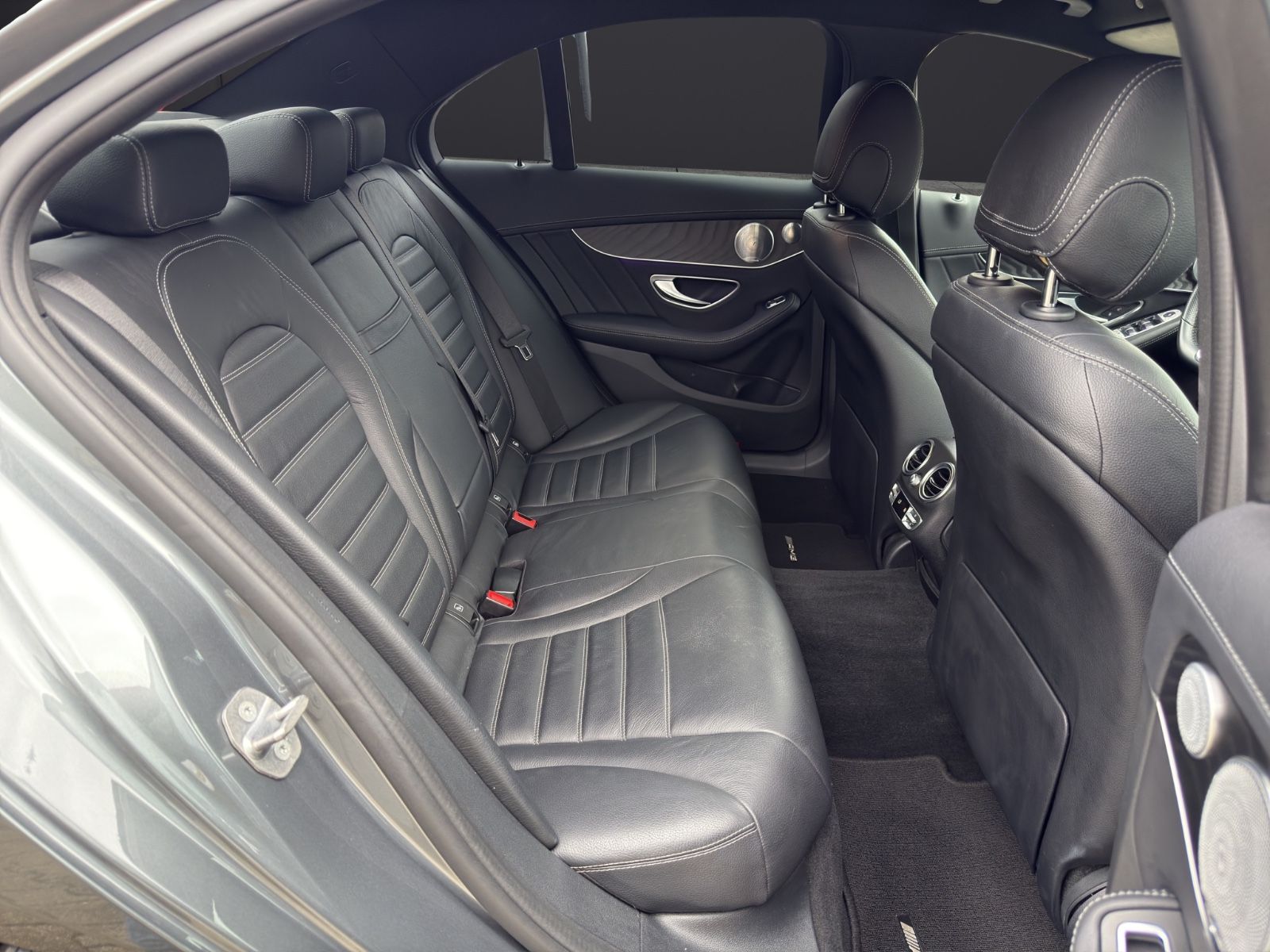 Mercedes-Benz C 400 4Matic AMG Line Widescreen-Facelift foto 17
