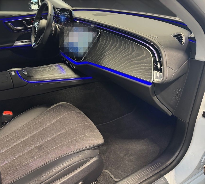 Mercedes-Benz E 200 T Avantgarde+MBUX+Memory+Ambiente+ILS+PANO foto 16
