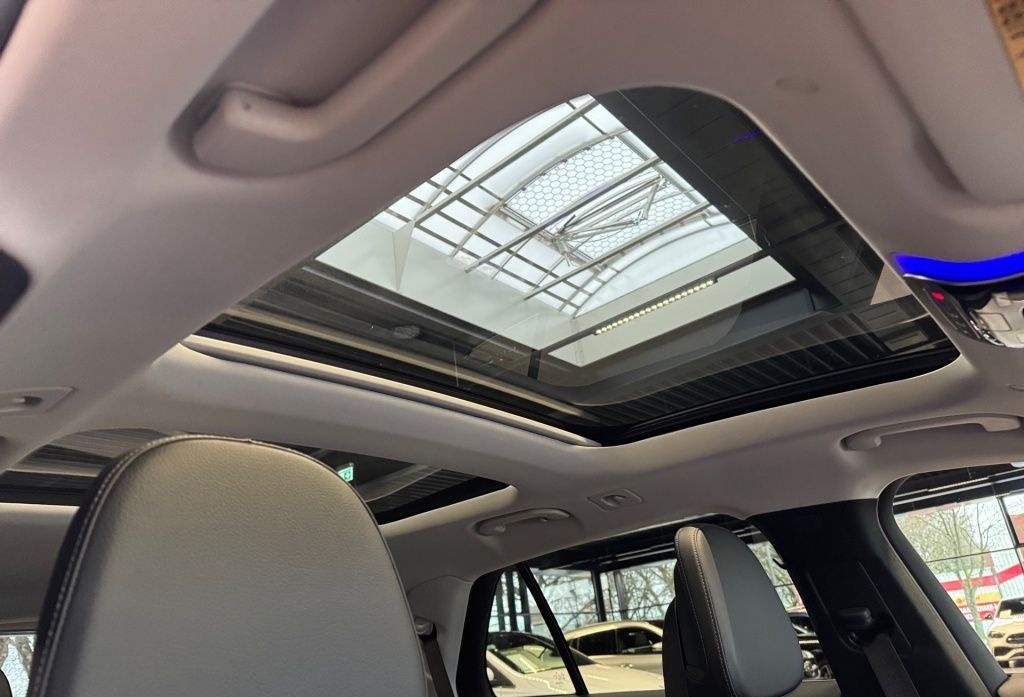 Mercedes-Benz E 200 T Avantgarde+MBUX+Memory+Ambiente+ILS+PANO foto 17