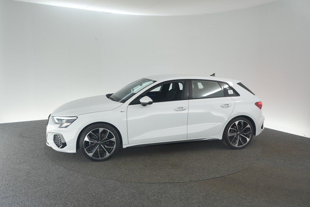 Audi A3 Sportback 35 TFSI S tronic S line AHK foto 5