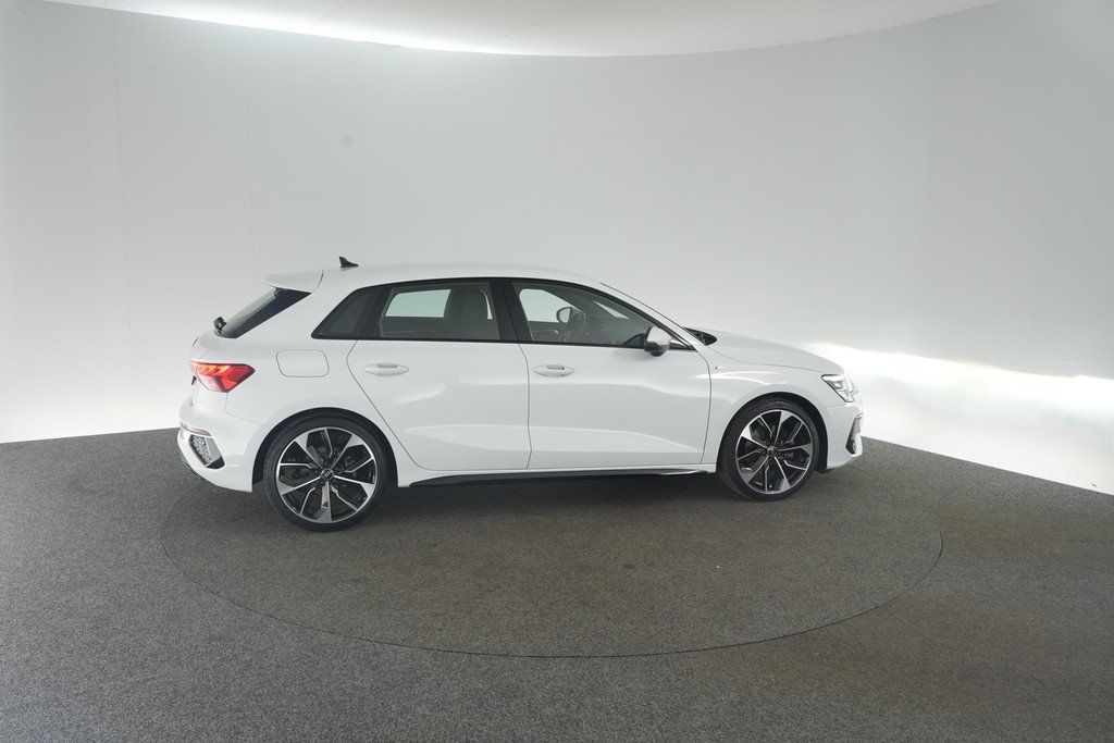 Audi A3 Sportback 35 TFSI S tronic S line AHK foto 6