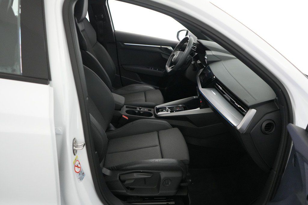 Audi A3 Sportback 35 TFSI S tronic S line AHK foto 9