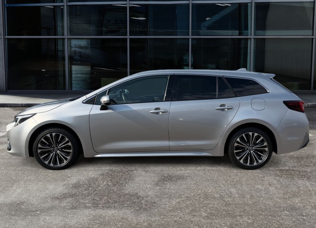 Toyota Corolla 1.8 Hybrid Touring Sports Teamplayer foto 2