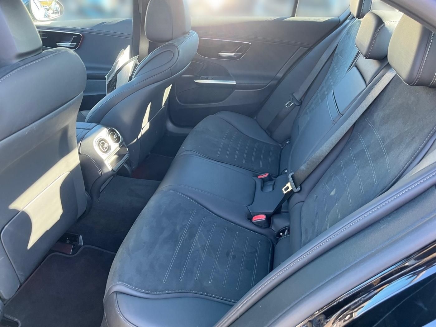 Mercedes-Benz C 300 d AMG Kamera*KeylessGo*LEDhigh*Sitzkomfort foto 10