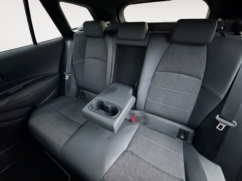 Toyota Corolla 1.8 Hybrid Touring Sports Teamplayer foto 11