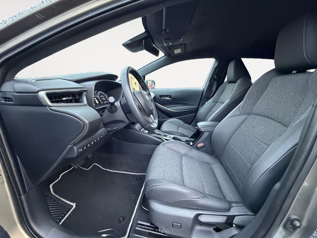 Toyota Corolla 1.8 Hybrid Touring Sports Teamplayer foto 10