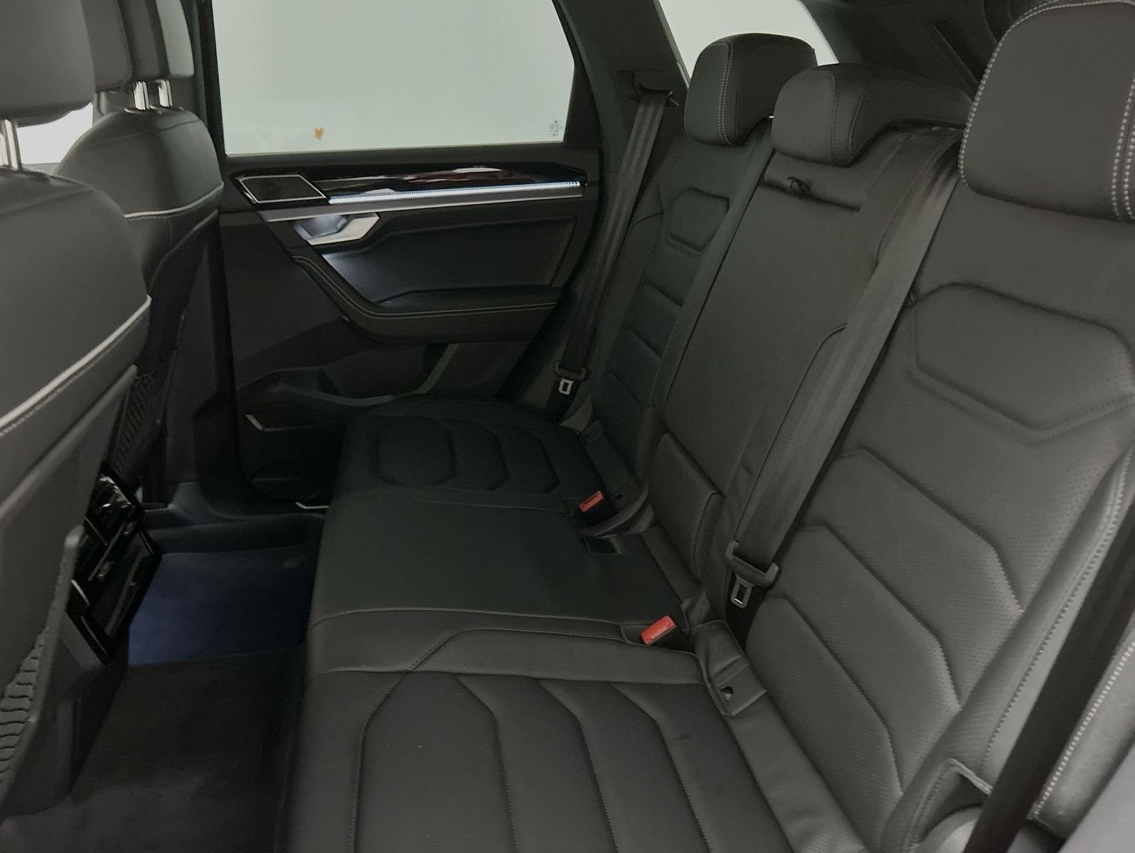 Volkswagen Touareg 3.0 TDI 4Motion Tiptronic R-Line foto 22