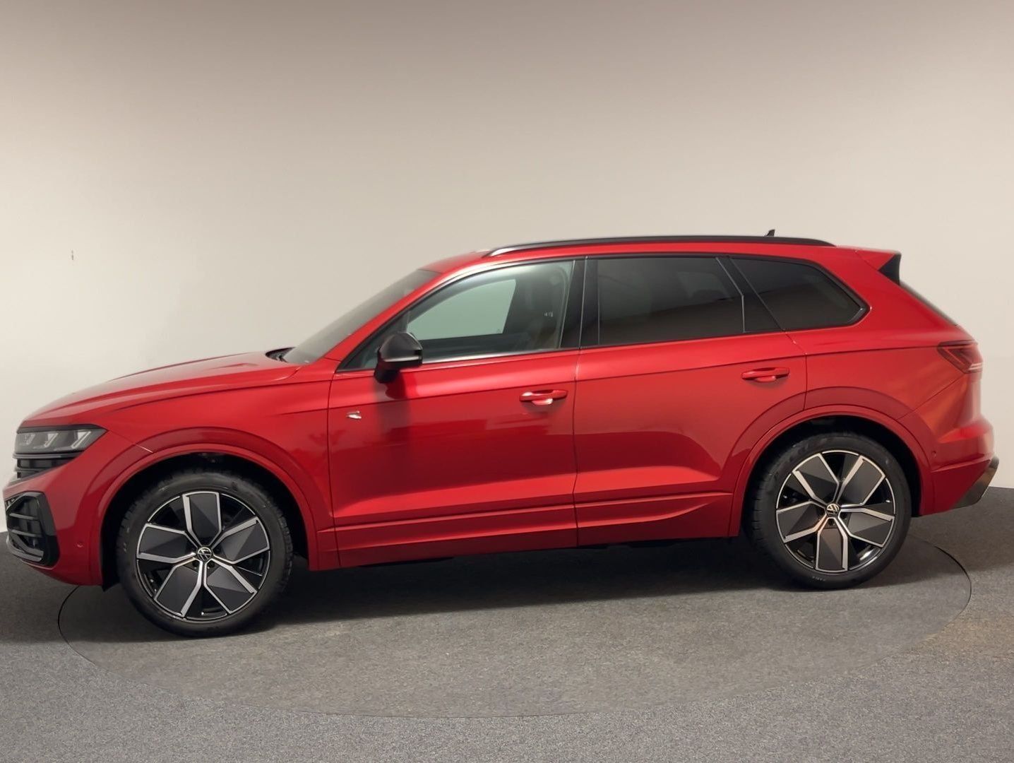 Volkswagen Touareg 3.0 TDI 4Motion Tiptronic R-Line foto 5