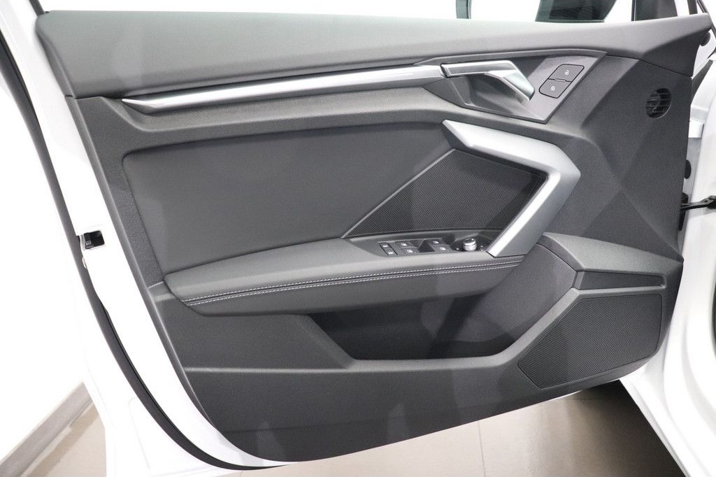 Audi A3 Sportback advanced TFSI S tronic #LED#NAVI foto 8