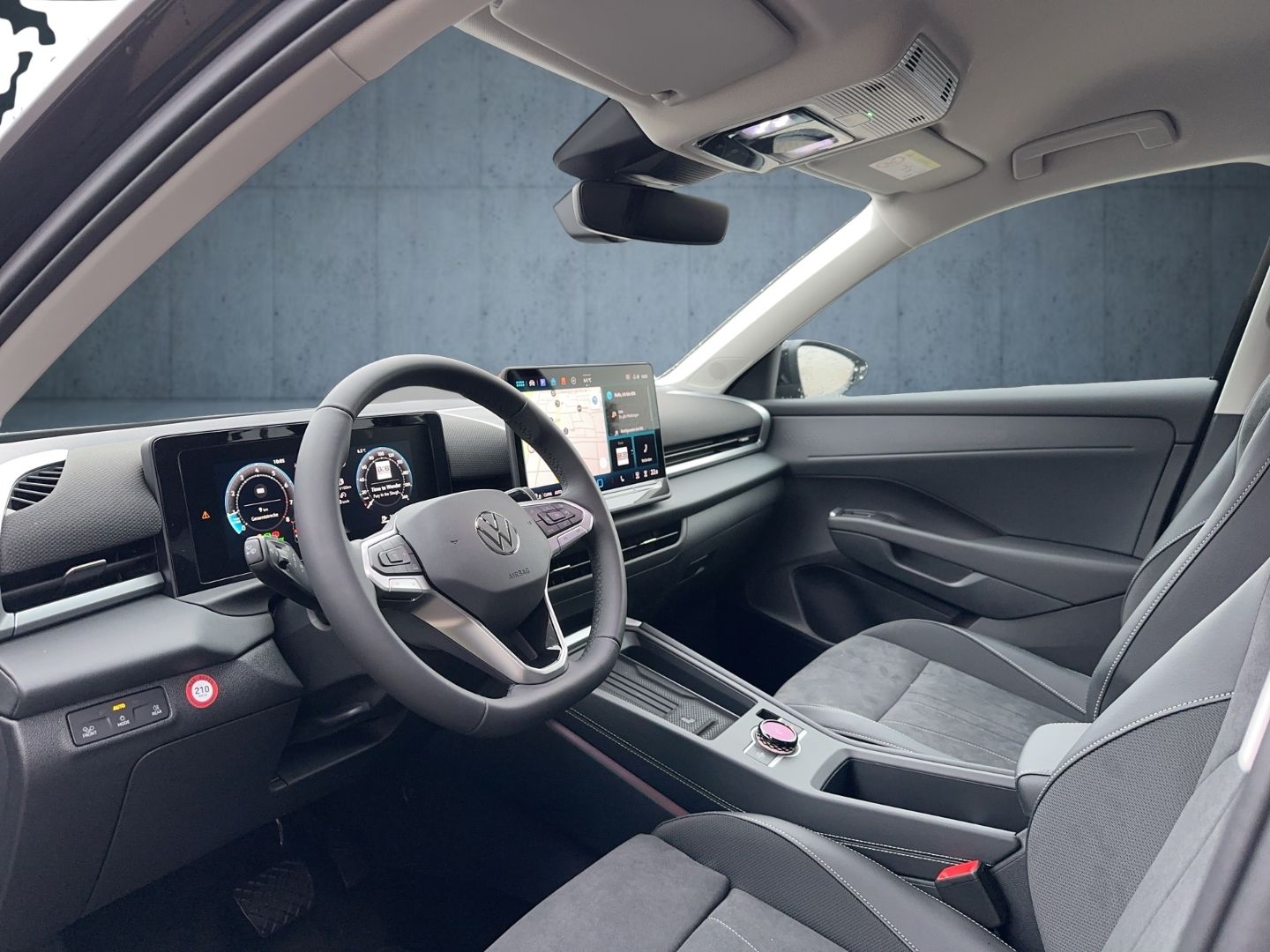 Volkswagen T-Roc 1.5 eTSI Style DSG AHK ACC MATRIX IDA WKR foto 10