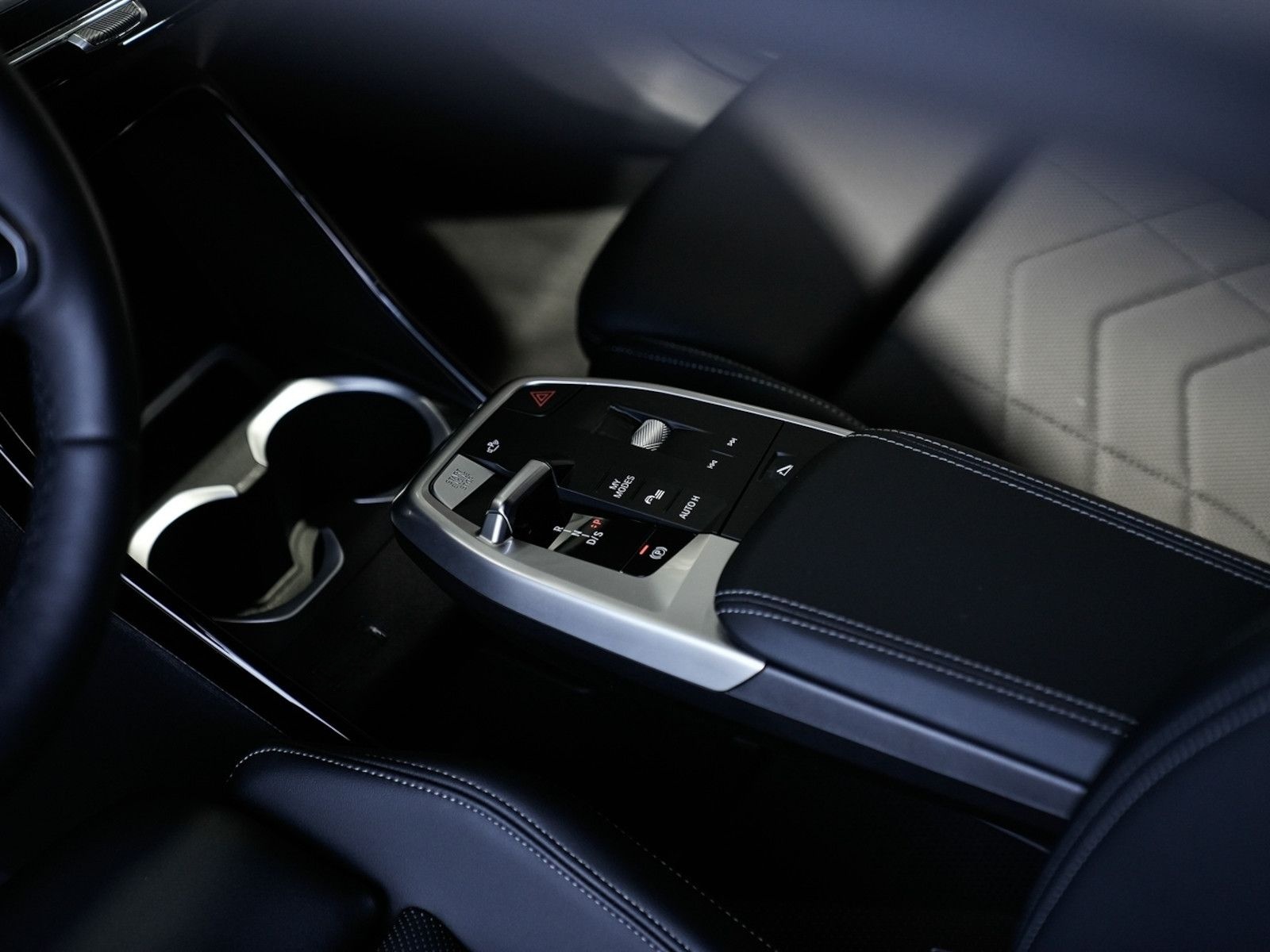 BMW X1 sDrive 18i M Sport Leder Komfortzugang Harman foto 14
