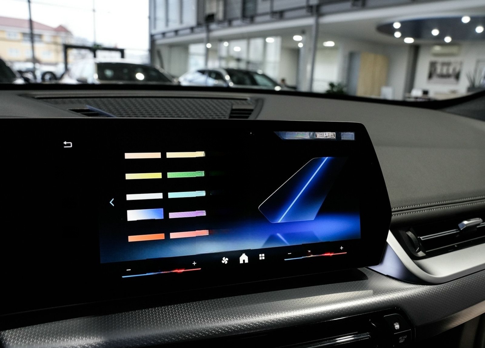 BMW X1 sDrive 18i M Sport Leder Komfortzugang Harman foto 22
