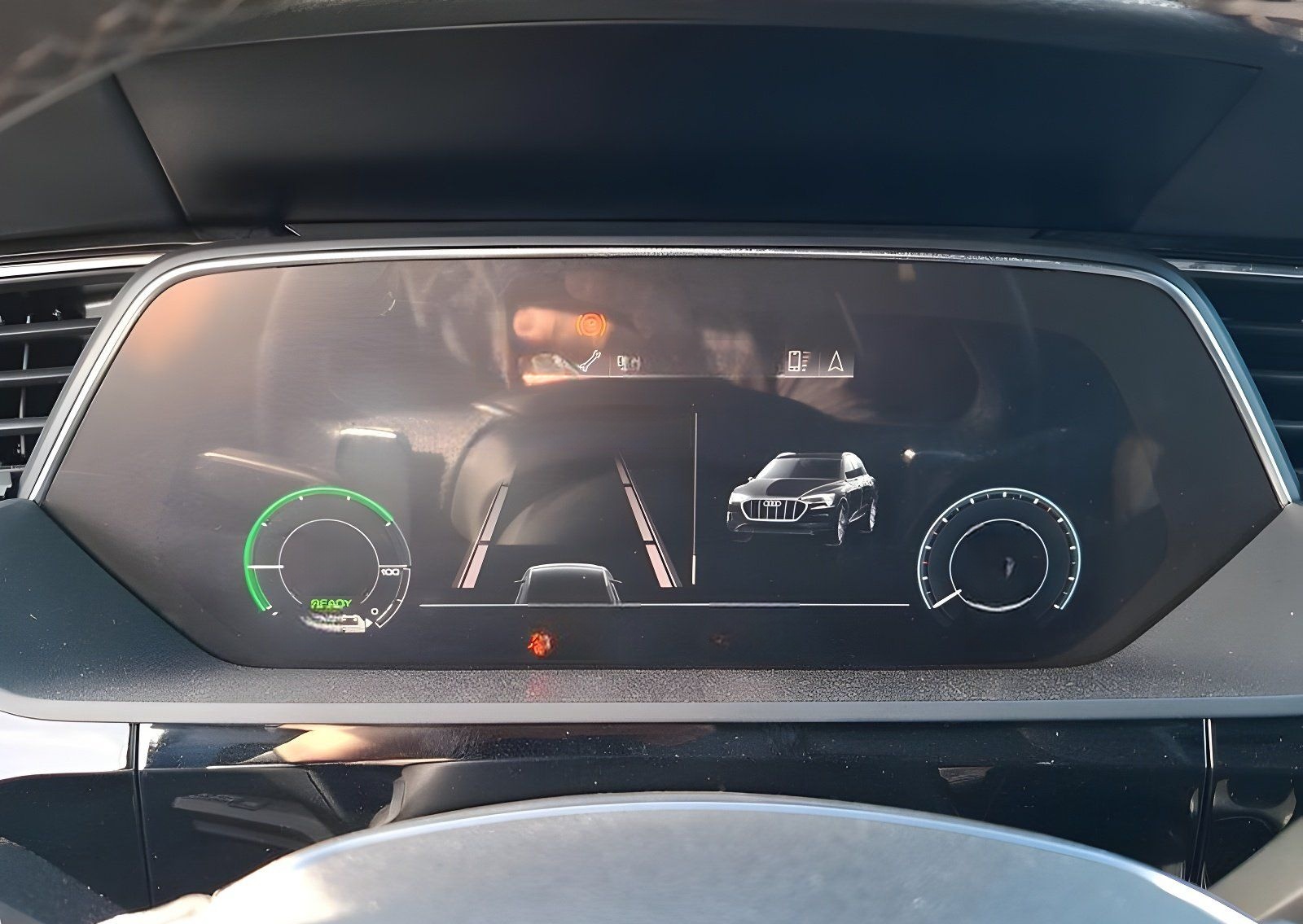 Audi e-tron Sportback 55 quattro S-Line 95kWh Luft foto 11