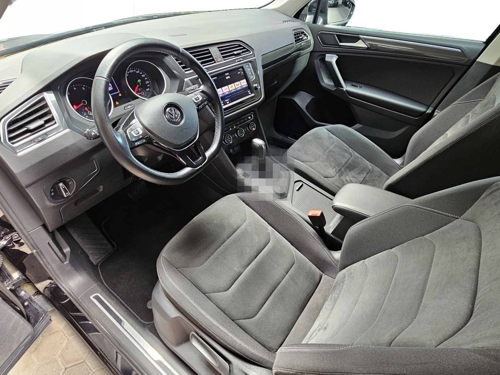 Volkswagen Tiguan 4 MOTION | 1.HAND | ACC foto 8