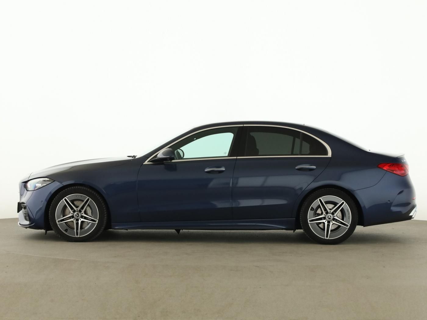 Mercedes-Benz C 200 d AMG+DISTR+HUD+STANDHEIZUNG+360°+AMBIENTE foto 4