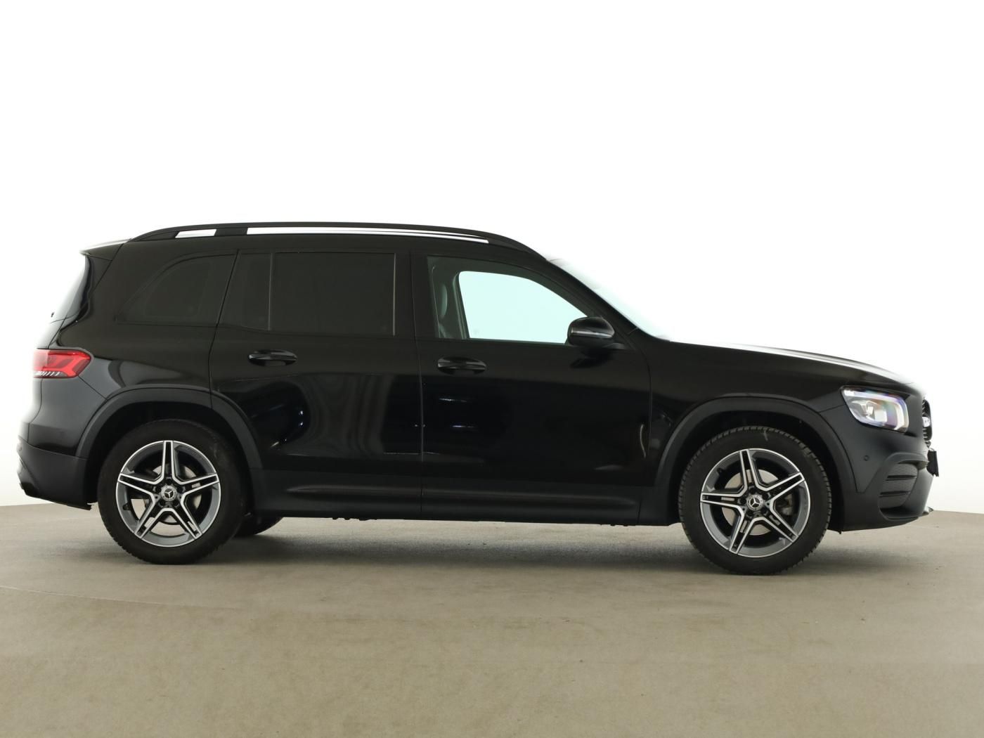 Mercedes-Benz GLB 200 AMG+LED+SPUR+SPIEGEL+AMBIENTE+KAMERA+SHZ foto 8