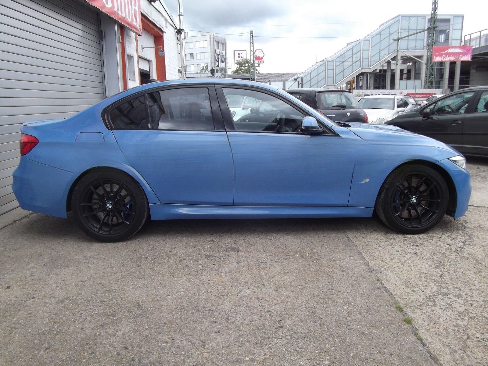 BMW M3 Lim 6 Gang, Navi, Leder, LED foto 8