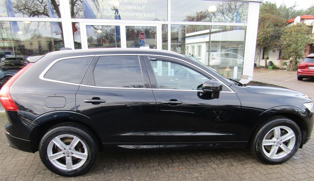 Volvo XC60 Momentum Pro 2WD SHZ v&h NAVI foto 6