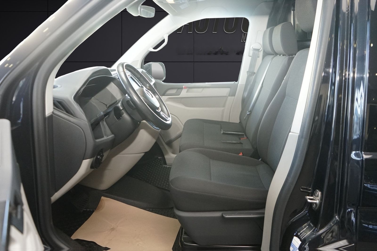 Volkswagen t6 Transporter Kasten lang 4Motion+NAVI+TEMPOMAT foto 7