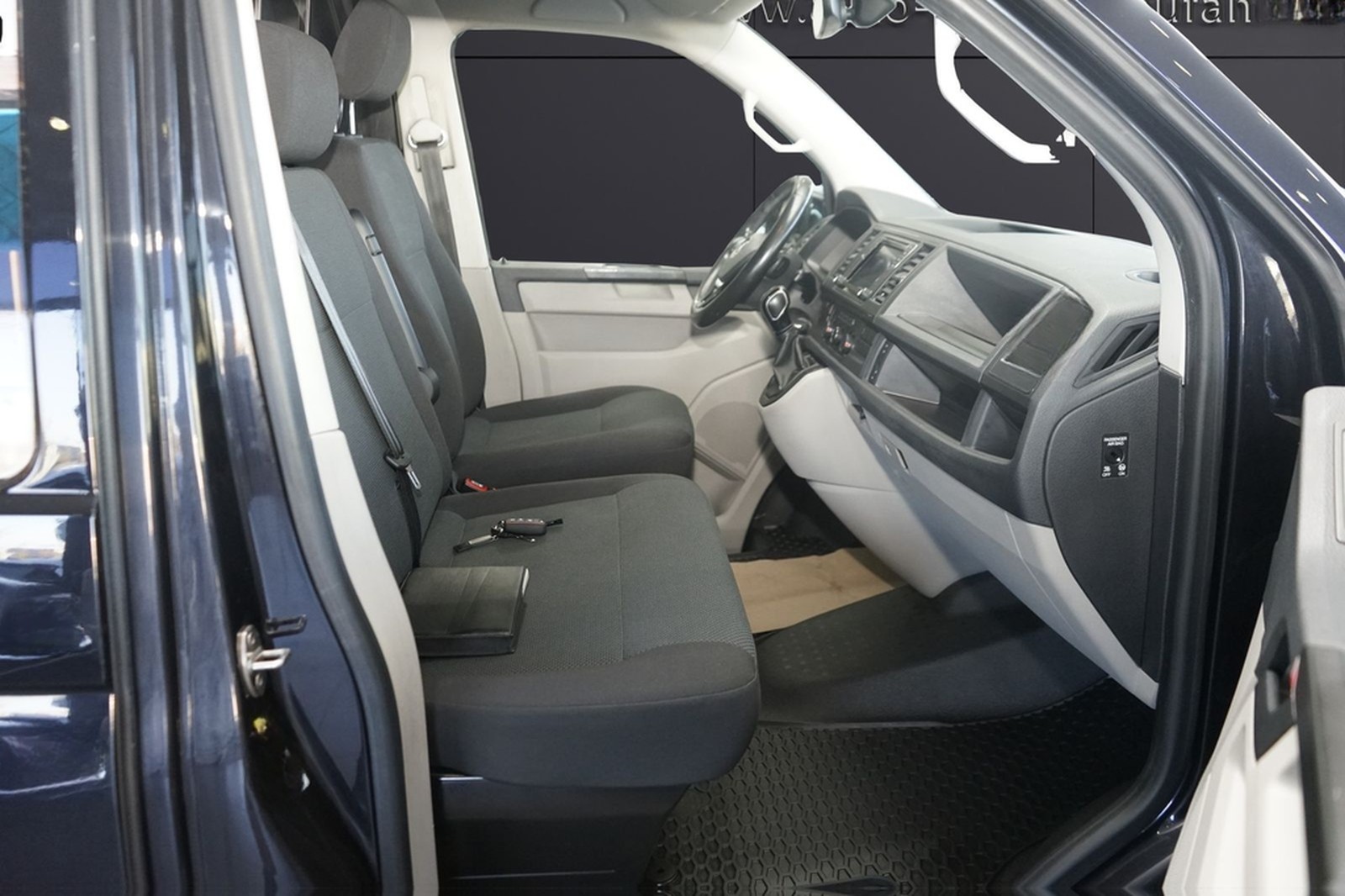 Volkswagen t6 Transporter Kasten lang 4Motion+NAVI+TEMPOMAT foto 8