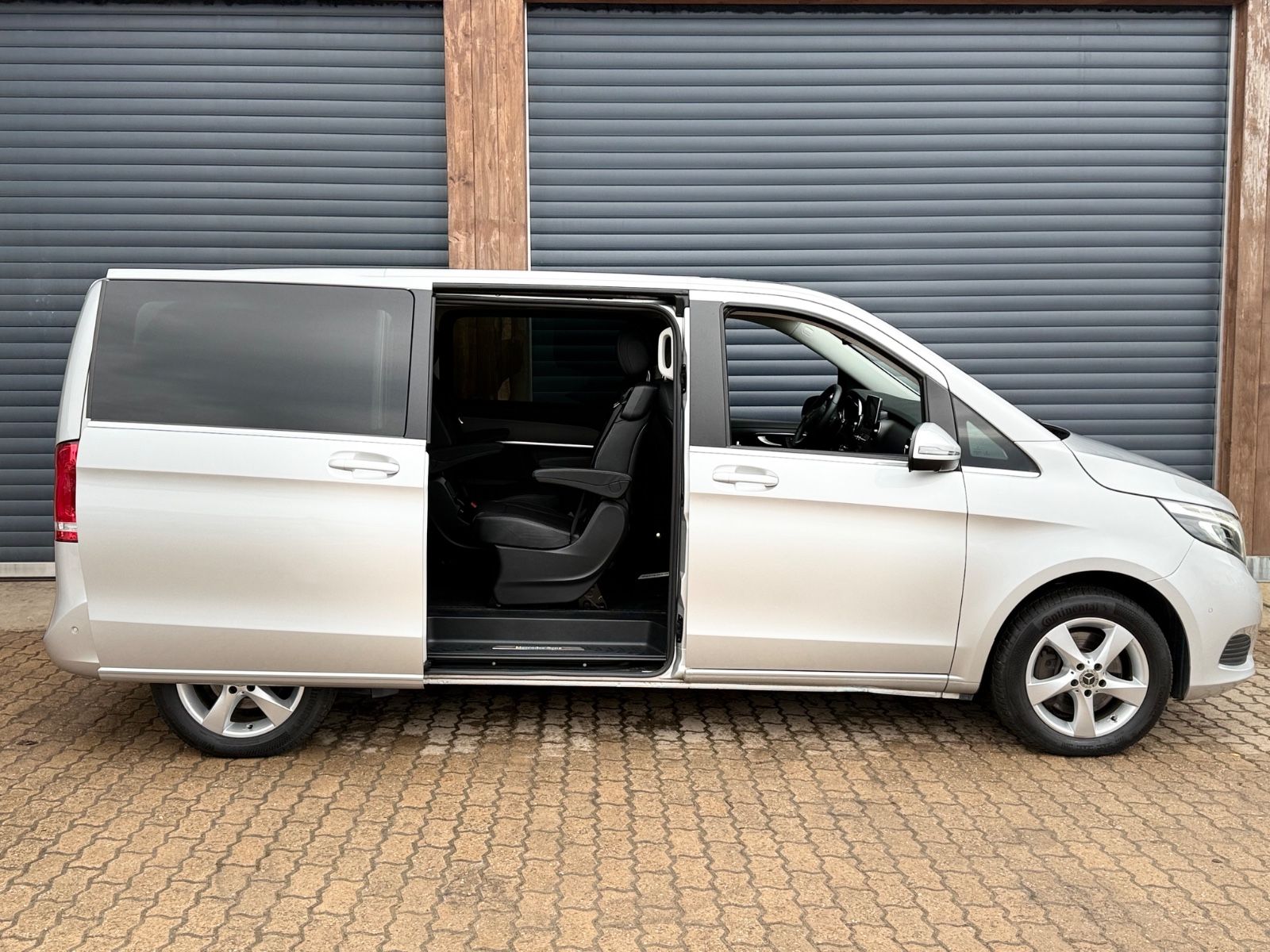 Mercedes-Benz V 250d 4M/360K/SHZ/MEMORY/StandH/Navi/Leder/ foto 10